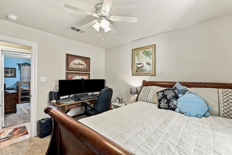 230 Oakwood Circle, Shady Shores TX 76208 - Photo 10