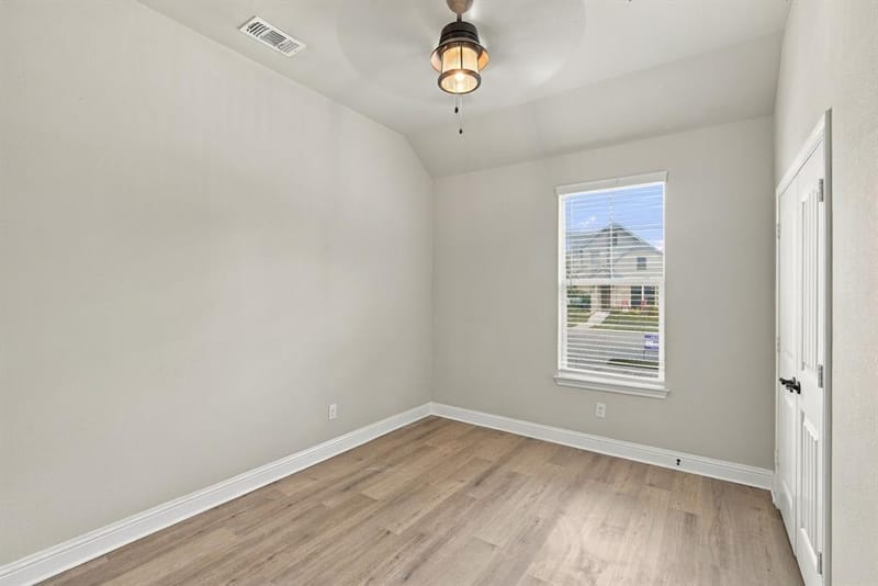 548 Washington Avenue, Waxahachie TX 75165 - Photo 15