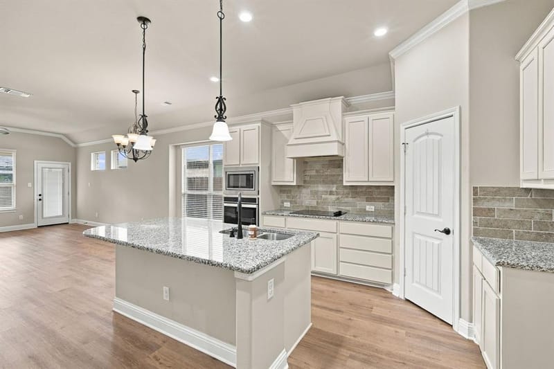548 Washington Avenue, Waxahachie TX 75165 - Photo 8