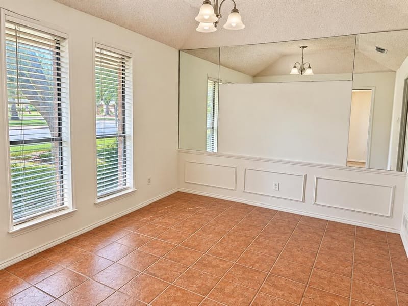 1444 Marlene Place, DeSoto TX 75115 - Photo 9
