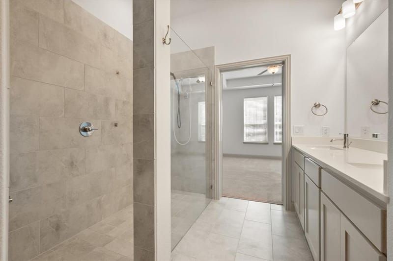 4803 Midnight Violet Way, Arlington TX 76005 - Photo 13