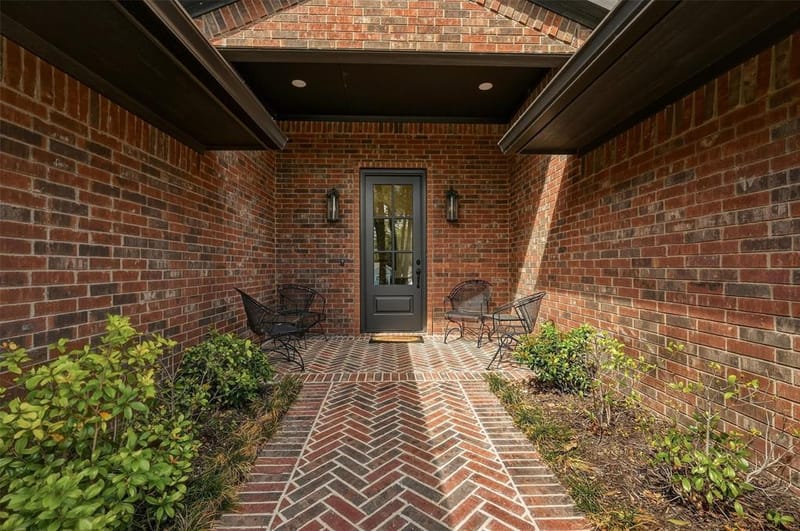 215 Modoc Trail, Lake Kiowa TX 76240 - Photo 5