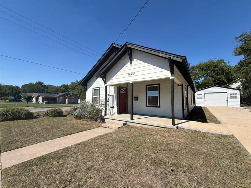 1425 E Cherry Street, Sherman TX 75090 - Photo 15