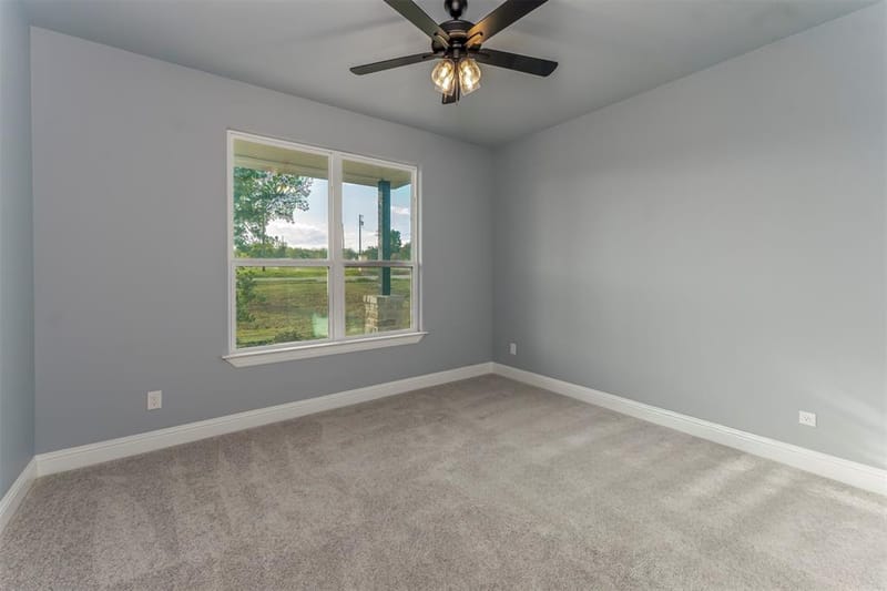 8524 Bronco Drive, Godley TX 76044 - Photo 19
