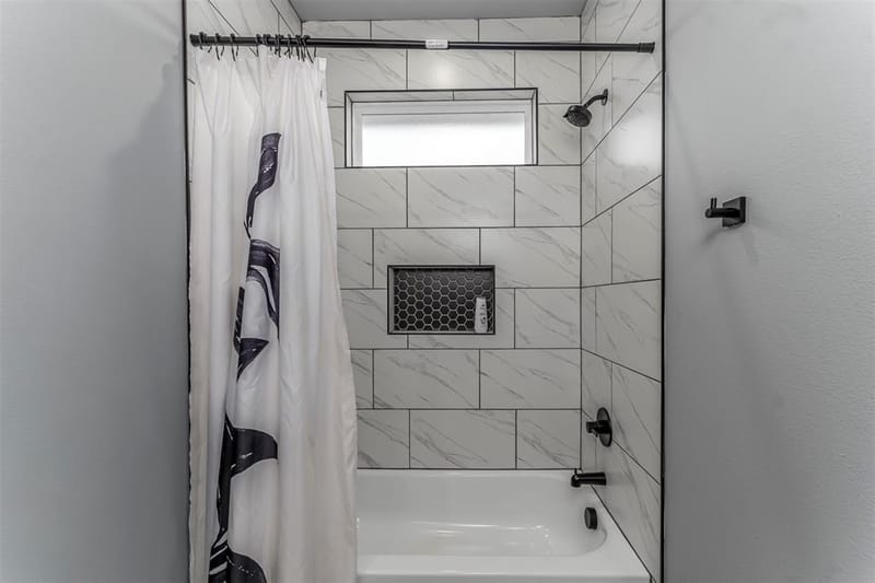 8524 Bronco Drive, Godley TX 76044 - Photo 21