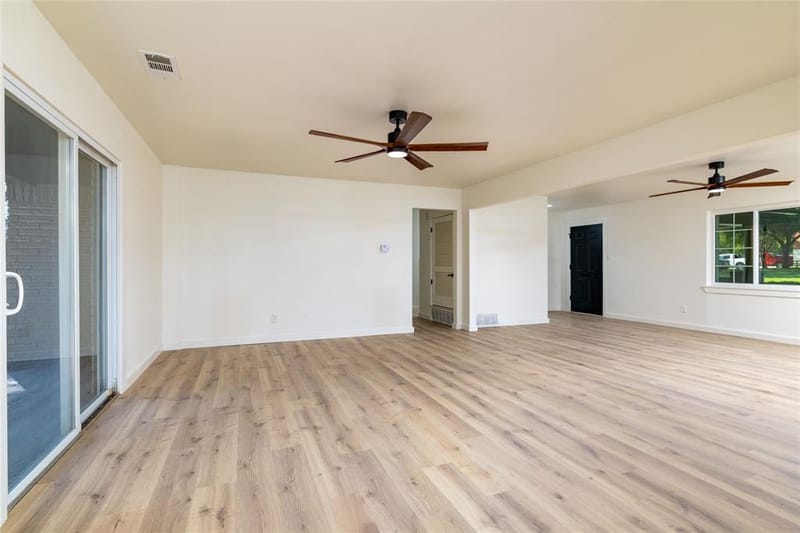 102 Juniper Street, Mansfield TX 76063 - Photo 12
