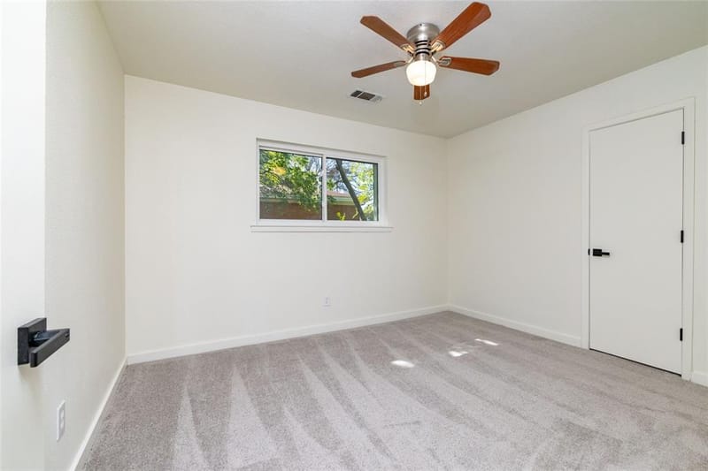 102 Juniper Street, Mansfield TX 76063 - Photo 30