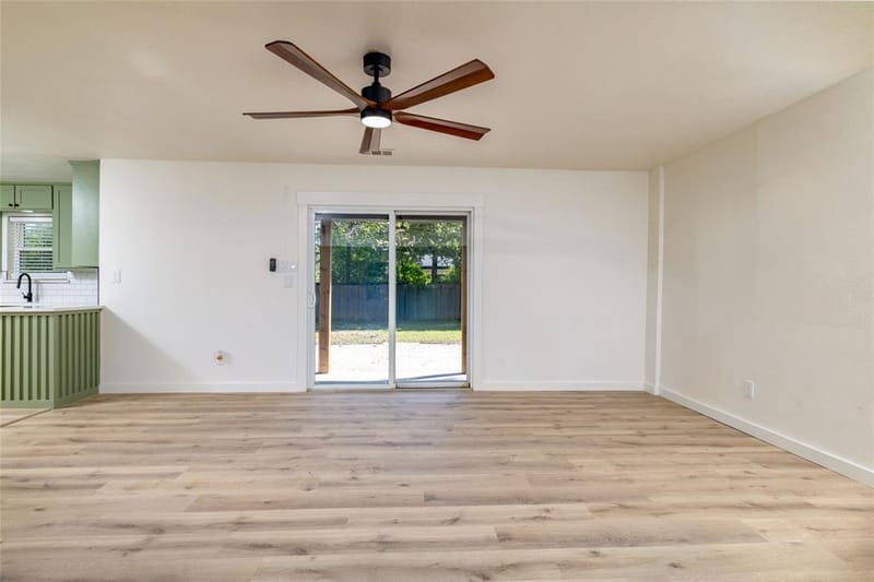 102 Juniper Street, Mansfield TX 76063 - Photo 10