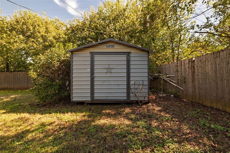 102 Juniper Street, Mansfield TX 76063 - Photo 37