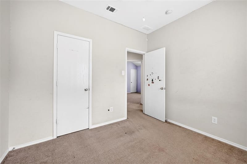 8448 Little Fawn Lane, Dallas TX 75249 - Photo 26