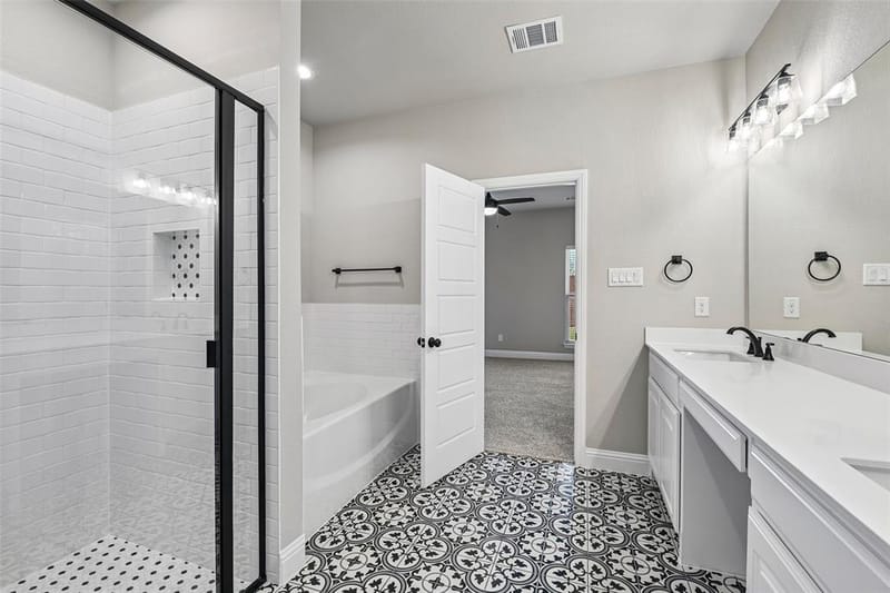 1045 Nighthawk Trail, Alvarado TX 76009 - Photo 23