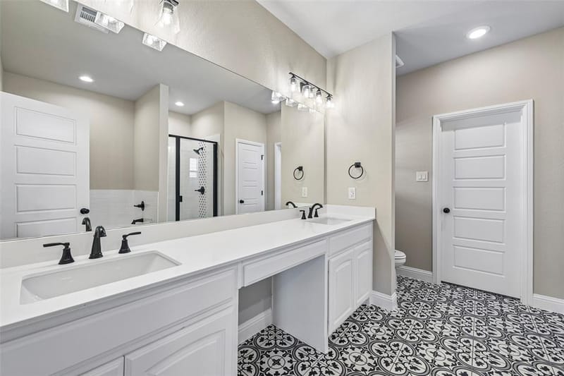 1045 Nighthawk Trail, Alvarado TX 76009 - Photo 22