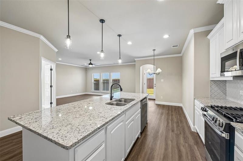 1045 Nighthawk Trail, Alvarado TX 76009 - Photo 9