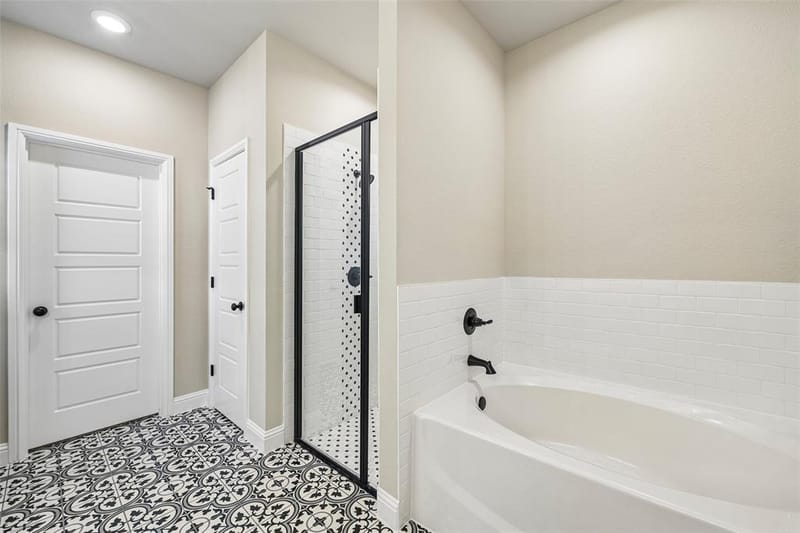 1045 Nighthawk Trail, Alvarado TX 76009 - Photo 24