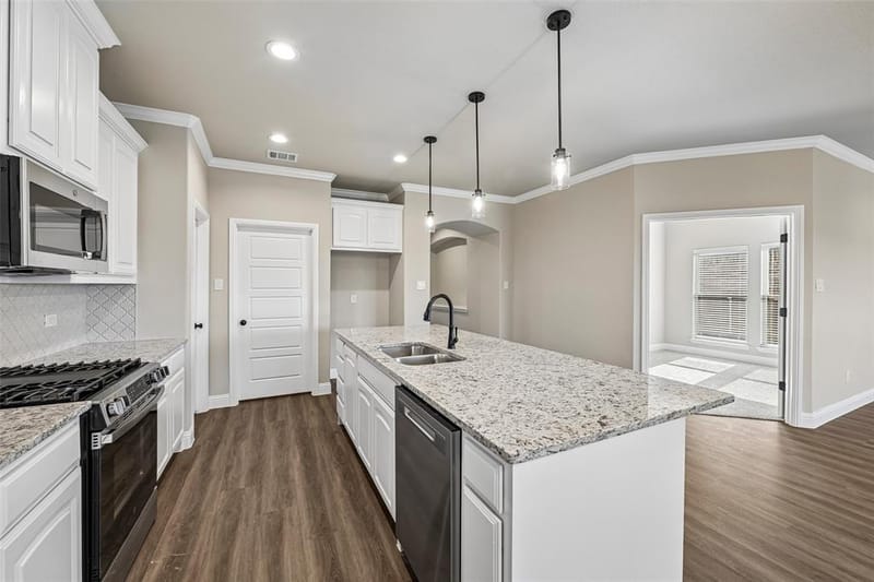1045 Nighthawk Trail, Alvarado TX 76009 - Photo 10