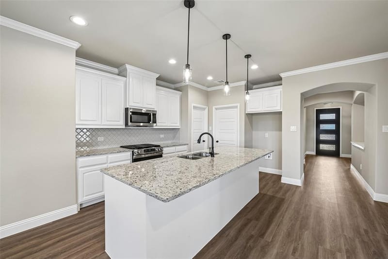 1045 Nighthawk Trail, Alvarado TX 76009 - Photo 11