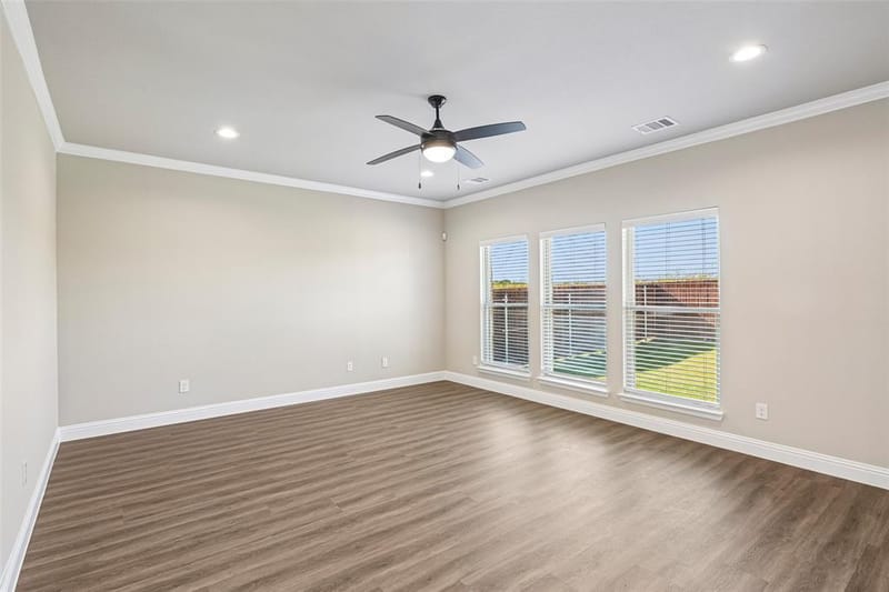 1045 Nighthawk Trail, Alvarado TX 76009 - Photo 4