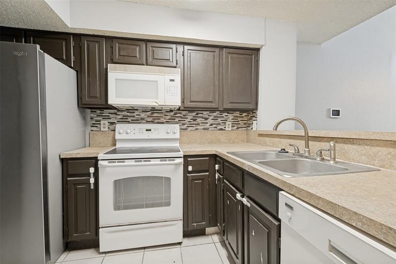 3406 Country Club Drive W # 272, Irving TX 75038 - Photo 7