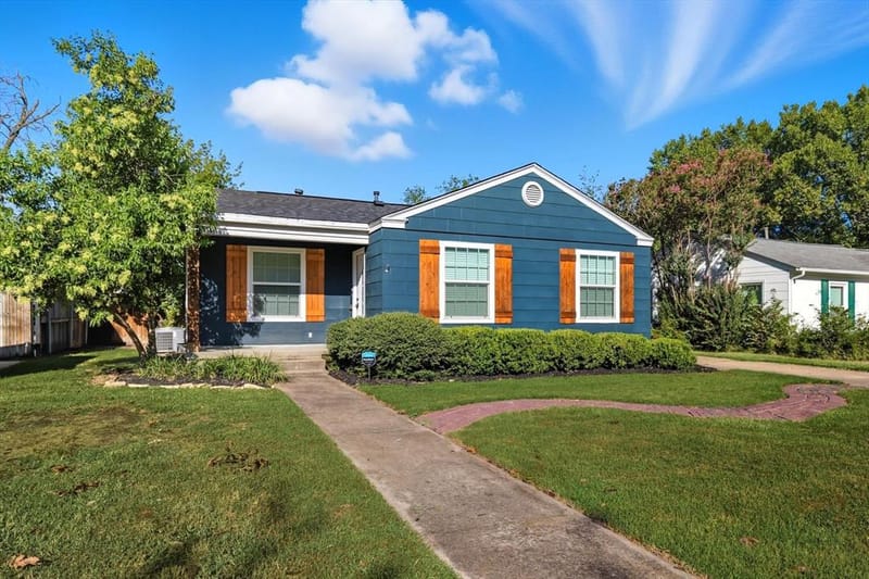4028 Boyd Avenue, Fort Worth TX 76109