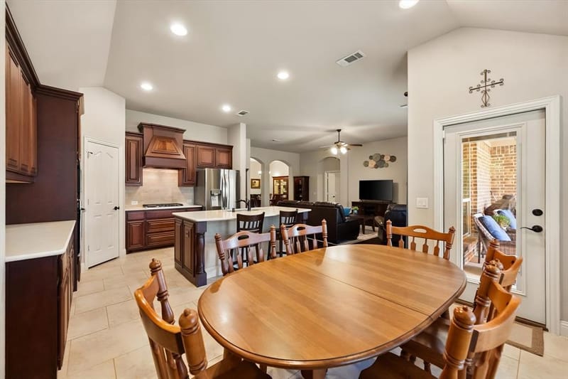 1120 Cardinal Ridge Road, Burleson TX 76028 - Photo 12