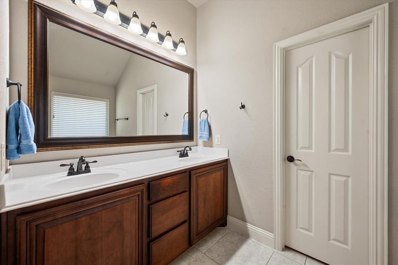 1120 Cardinal Ridge Road, Burleson TX 76028 - Photo 22