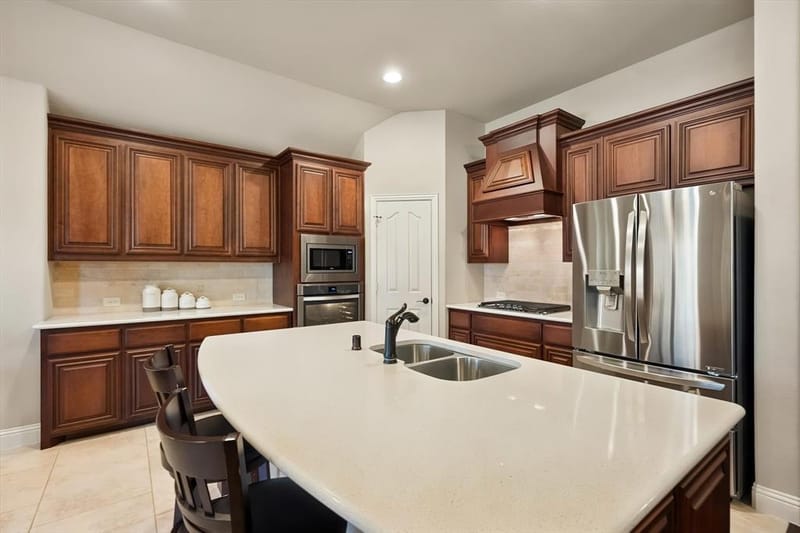 1120 Cardinal Ridge Road, Burleson TX 76028 - Photo 9