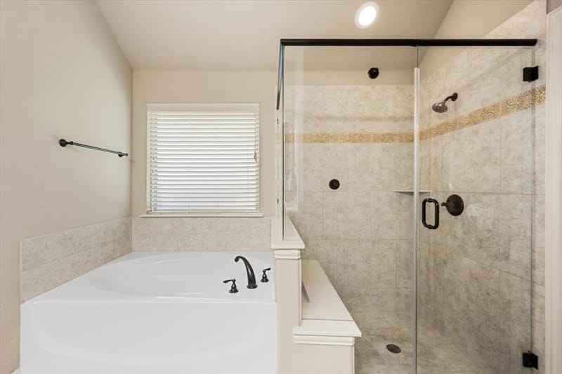 1120 Cardinal Ridge Road, Burleson TX 76028 - Photo 18