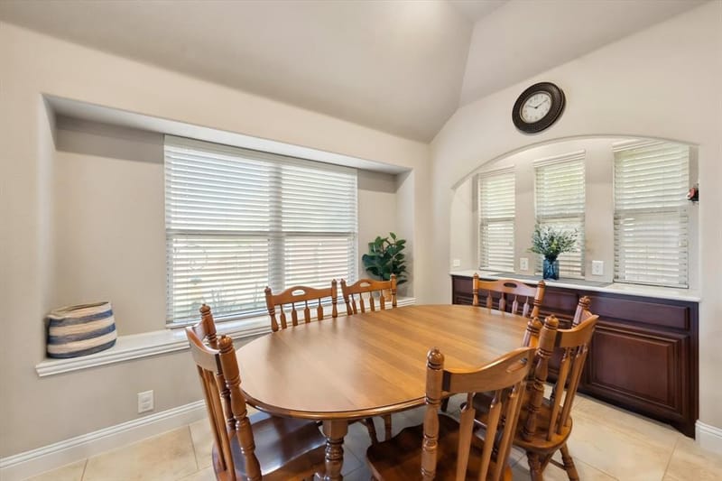 1120 Cardinal Ridge Road, Burleson TX 76028 - Photo 11