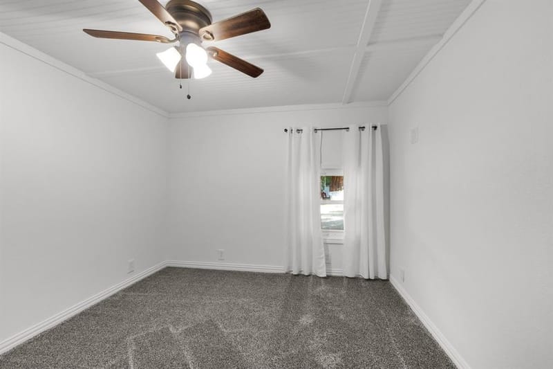702 Monticello Drive, Springtown TX 76082 - Photo 20