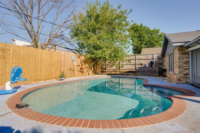 1205 Denmark Street, Grand Prairie TX 75050 - Photo 2