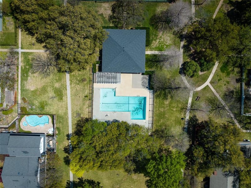 15721 mapleview, Dallas TX 75248 - Photo 38