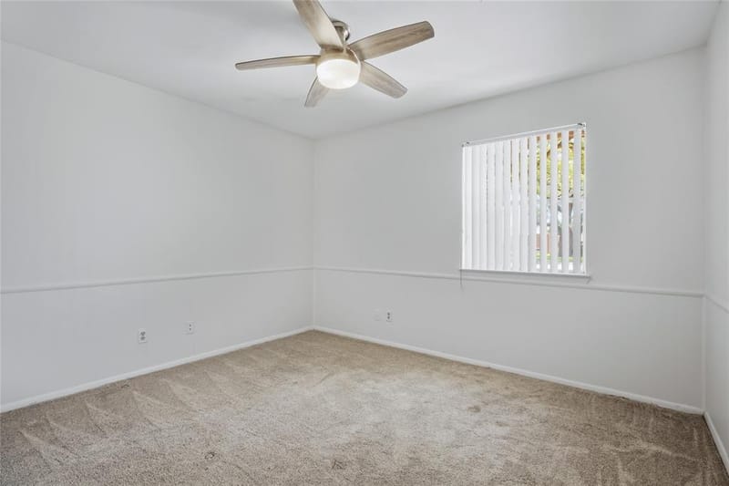 15721 mapleview, Dallas TX 75248 - Photo 18