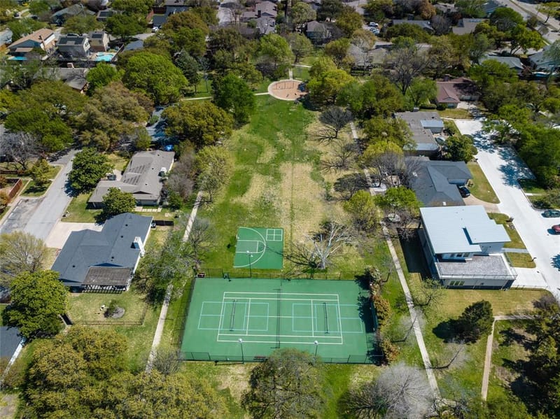 15721 mapleview, Dallas TX 75248 - Photo 39