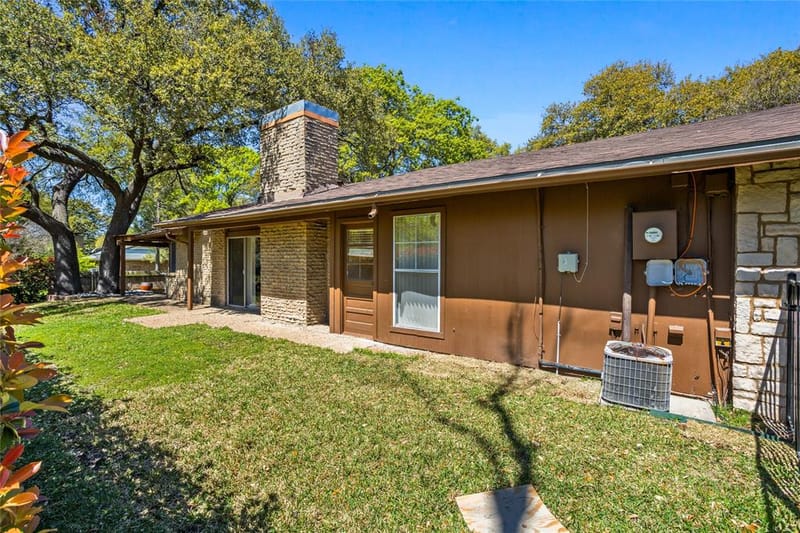 15721 mapleview, Dallas TX 75248 - Photo 29