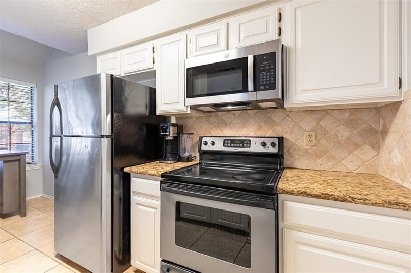 422 Santa Fe Trail # 11, Irving TX 75063 - Photo 13