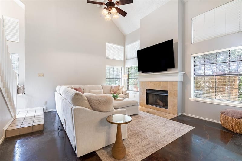 422 Santa Fe Trail # 11, Irving TX 75063 - Photo 5