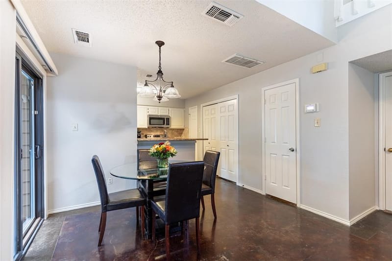 422 Santa Fe Trail # 11, Irving TX 75063 - Photo 9
