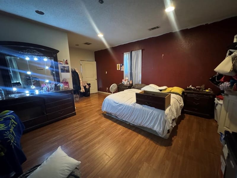 544 Pleasant Meadows Lane, Dallas TX 75217 - Photo 6