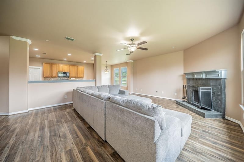 1739 Chadwick Drive, Cedar Hill TX 75104 - Photo 3