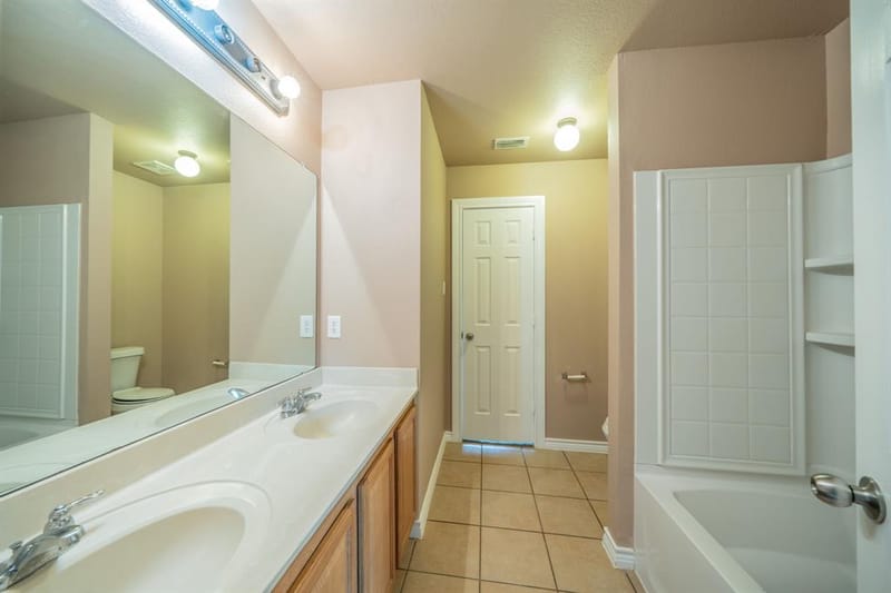 1739 Chadwick Drive, Cedar Hill TX 75104 - Photo 19