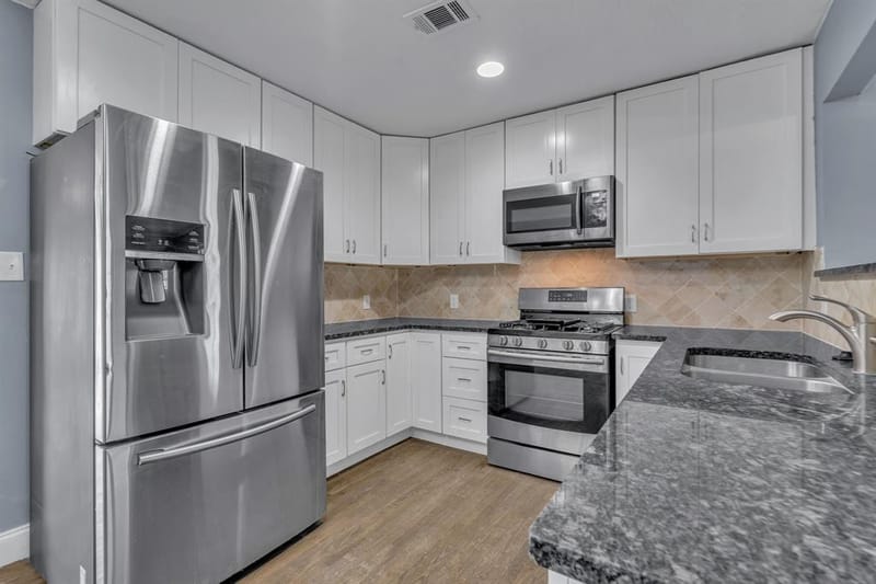 9621 Rustown Drive, Dallas TX 75228 - Photo 9