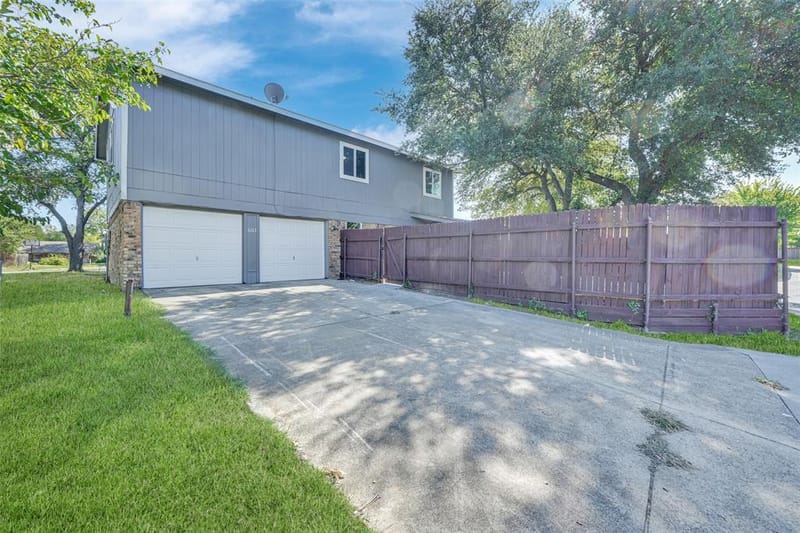3213 Round Rock Circle, Garland TX 75044 - Photo 31