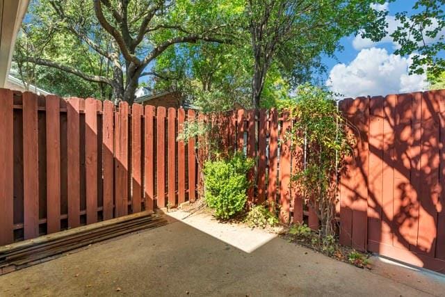 2503 Shady Ridge Drive, Bedford TX 76021 - Photo 4