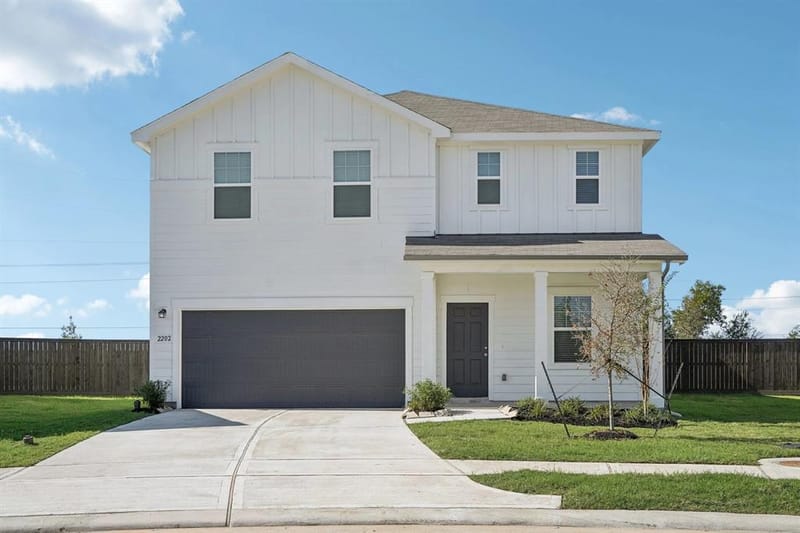 2425 Rambler Drive, Ponder TX 76259