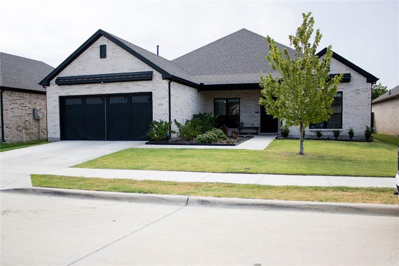 332 Lakeside Drive, Lavon TX 75166