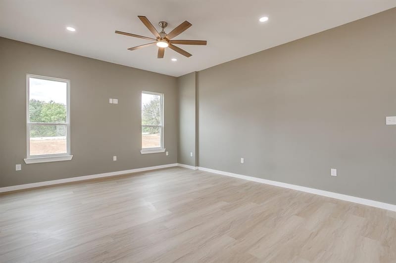 1024 RAYS Way, Weatherford TX 76085 - Photo 6