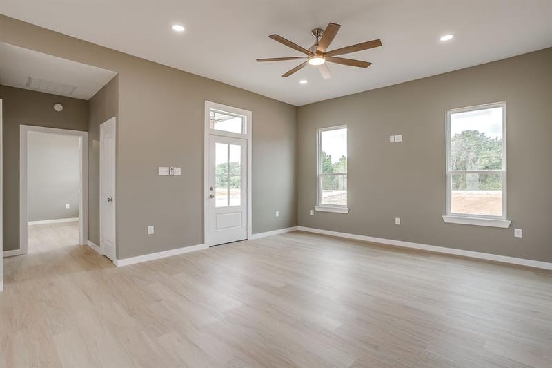 1024 RAYS Way, Weatherford TX 76085 - Photo 8