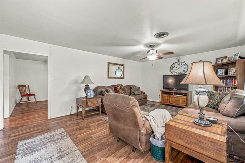2190 N Woodland Street, Stephenville TX 76401 - Photo 6