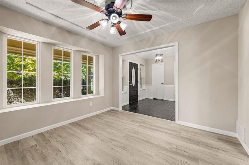 2724 Westridge Drive, Arlington TX 76012 - Photo 6