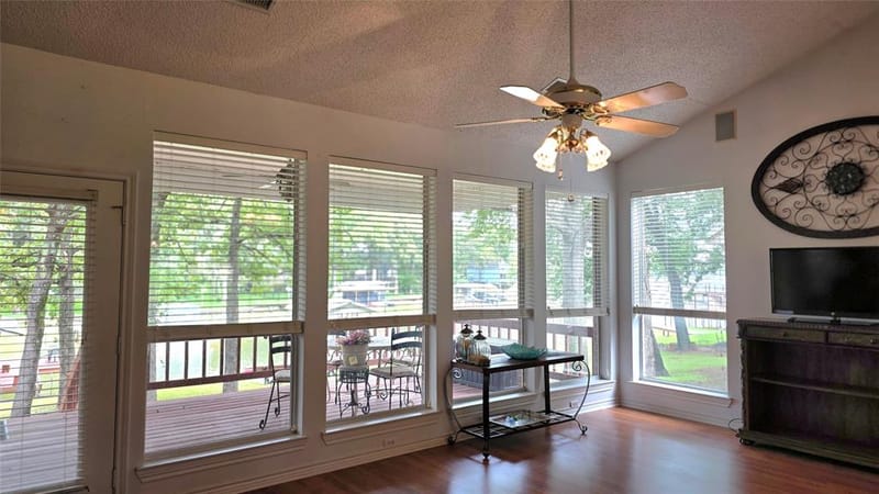 5488 Point LaVista, Malakoff TX 75148 - Photo 9
